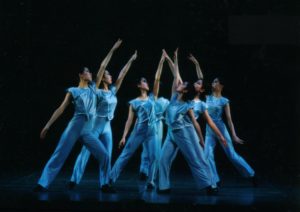 2001現代舞踊協会制定　明日の新人公演 明日の新人賞　受賞『宇宙にかける夢』